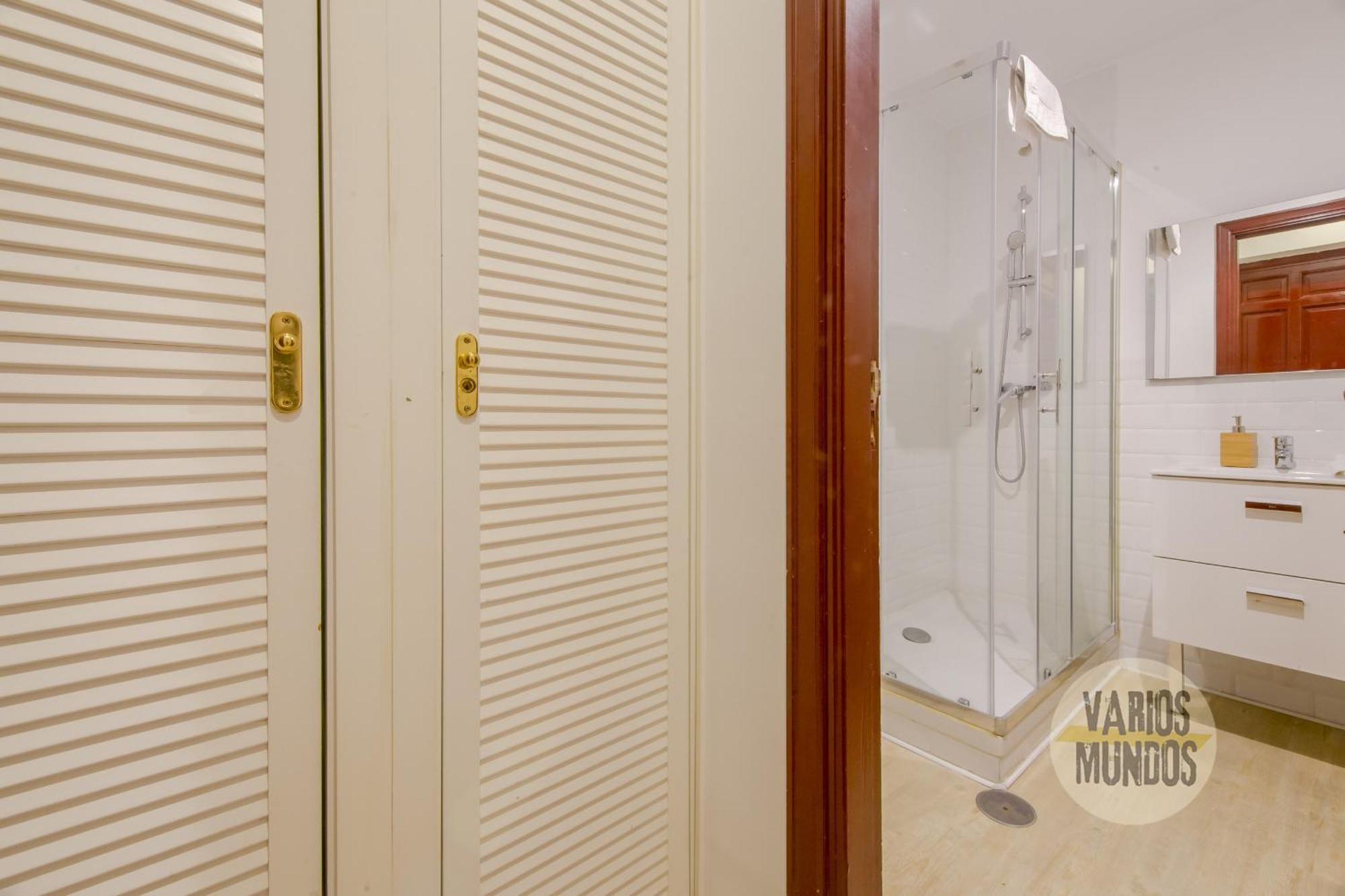 Beautiful Loft Para 3Pax En Huertas-Cortes Madrid Exterior foto